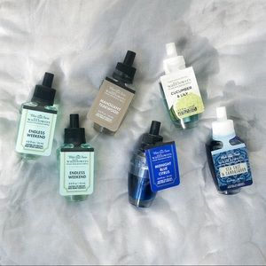 6 Wallflowers, 5 Scents! Bath & Body Works